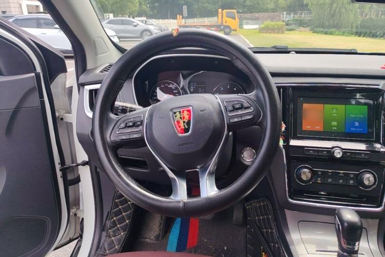 Used Roewe RX5 2018 20T Two-Wheel Drive Automatic Flagship Edition Steering Wheel