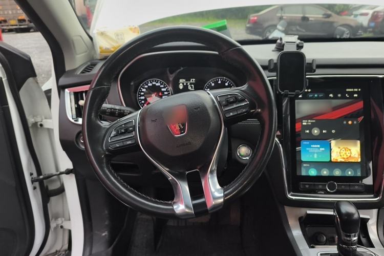 Used Roewe RX5 2018 20T Two-Wheel Drive Automatic Internet Smart Edition Steering Wheel