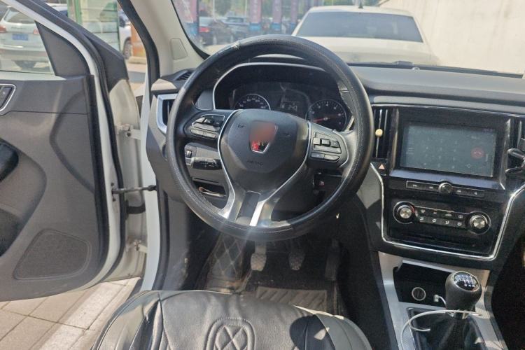 Used Roewe RX5 2018 20T Two-Wheel Drive Manual Flagship Edition Steering Wheel