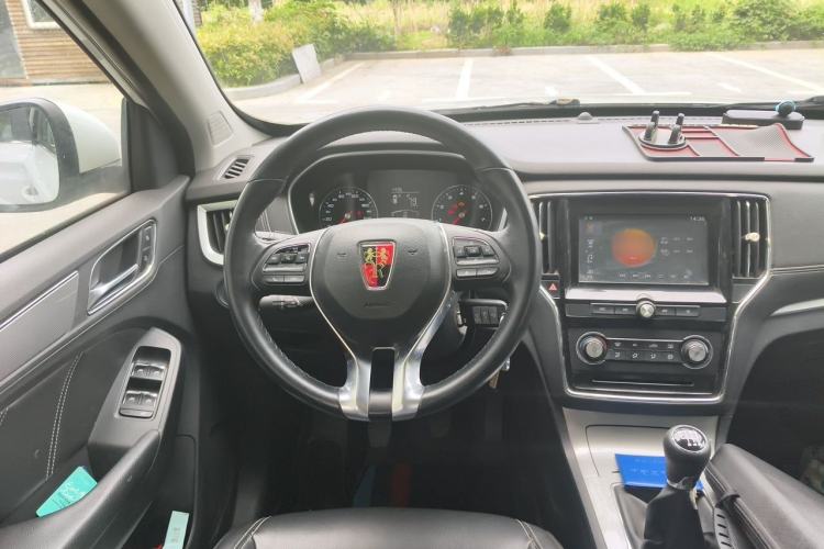 Used Roewe RX5 2018 20T Two-Wheel Drive Manual Flagship Edition Steering Wheel