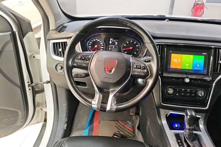 Used Roewe RX5 2018 20T Two-Wheel Drive Automatic Flagship Edition Steering Wheel