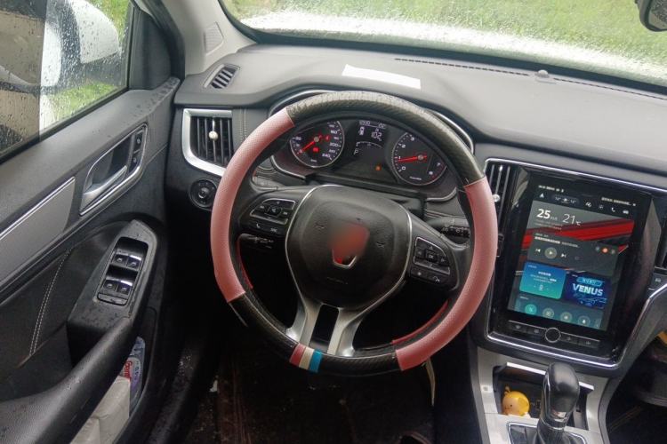 Used Roewe RX5 2018 20T Two-Wheel Drive Automatic Internet Smart Edition Steering Wheel