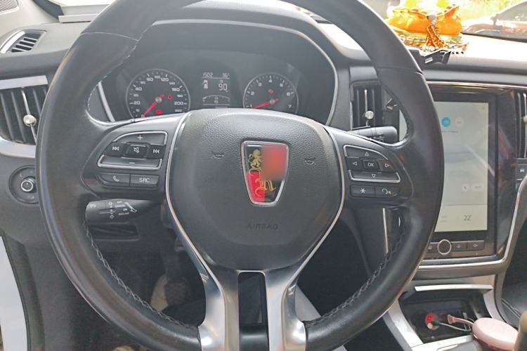 Used Roewe RX5 2018 20T Two-Wheel Drive Manual Internet Smart Edition Steering Wheel