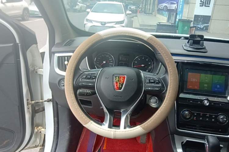 Used Roewe RX5 2018 20T Two-Wheel Drive Automatic Flagship Edition Steering Wheel