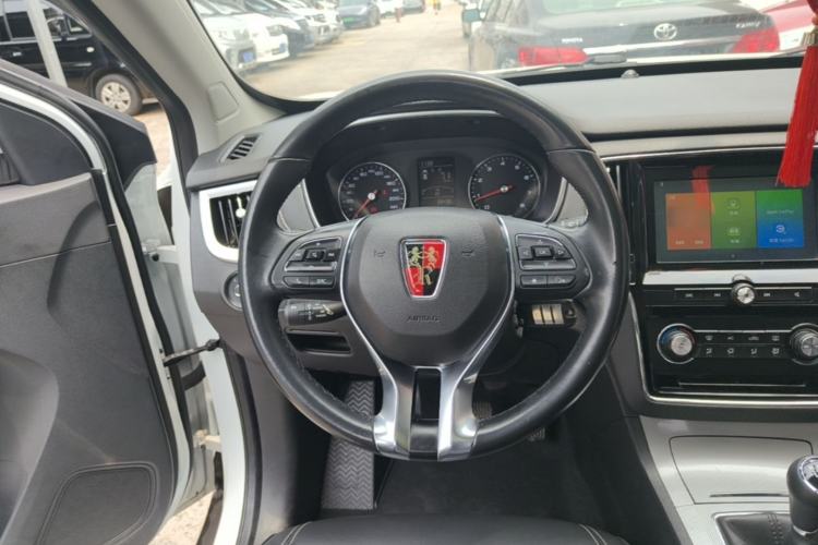 Used Roewe RX5 2018 20T Two-Wheel Drive Manual Flagship Edition Steering Wheel