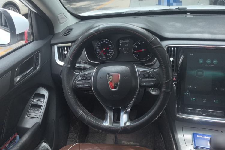 Used Roewe RX5 2018 20T Two-Wheel Drive Manual Internet Smart Edition Steering Wheel