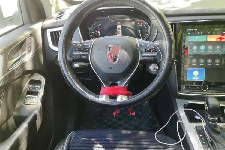 Used Roewe RX5 2018 20T Two-Wheel Drive Automatic Internet Smart Luxury Edition Steering Wheel