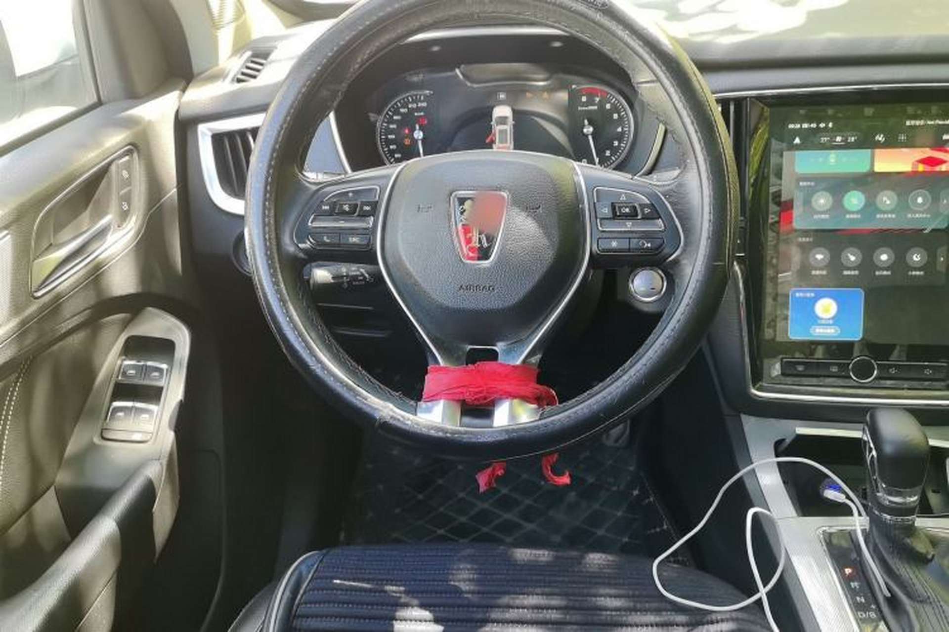 Used Roewe RX5 2018 20T Two-Wheel Drive Automatic Internet Smart Luxury Edition Steering Wheel