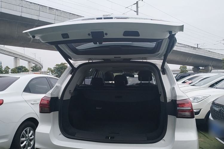 Used Roewe RX5 2018 20T Two-Wheel Drive Automatic Internet Smart Luxury Edition Trunk