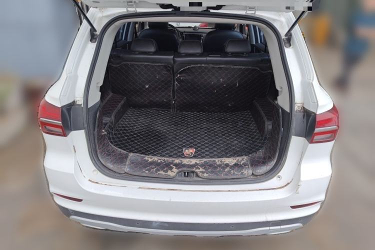 Used Roewe RX5 2018 20T Two-Wheel Drive Manual Flagship Edition Trunk