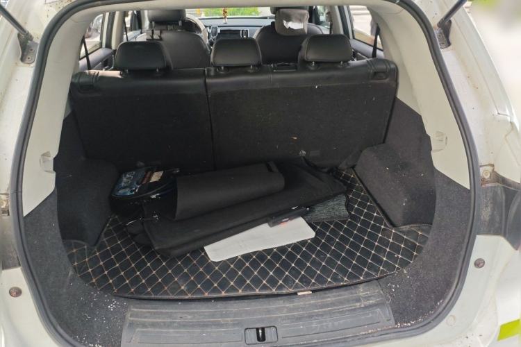 Used Roewe RX5 2018 20T Two-Wheel Drive Automatic Flagship Edition Trunk