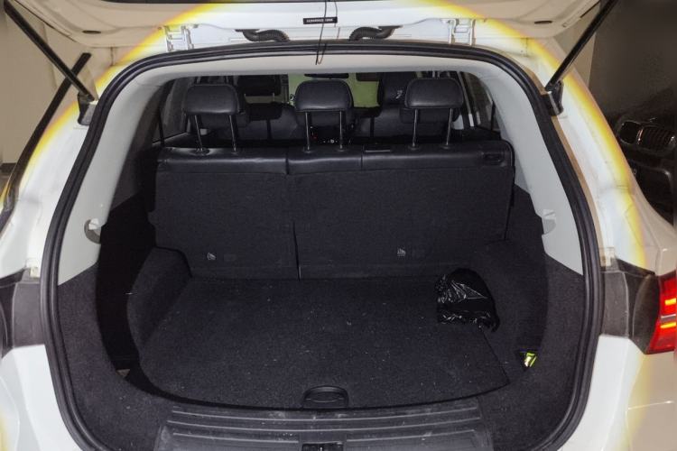 Used Roewe RX5 2018 20T Two-Wheel Drive Manual Flagship Edition Trunk