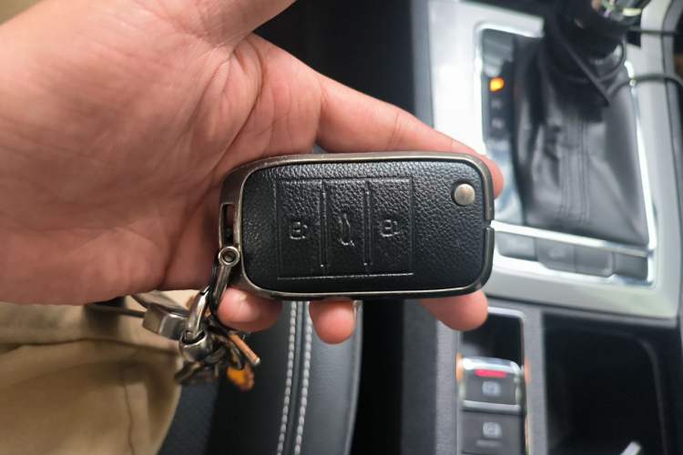 Used Roewe RX5 2018 20T Two-Wheel Drive Automatic Flagship Edition Vehicle Key