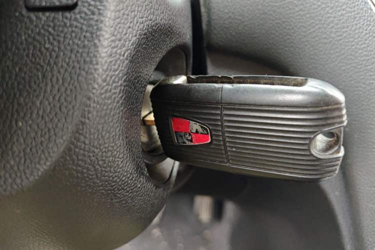 Used Roewe RX5 2018 20T Two-Wheel Drive Manual Flagship Edition Vehicle Key