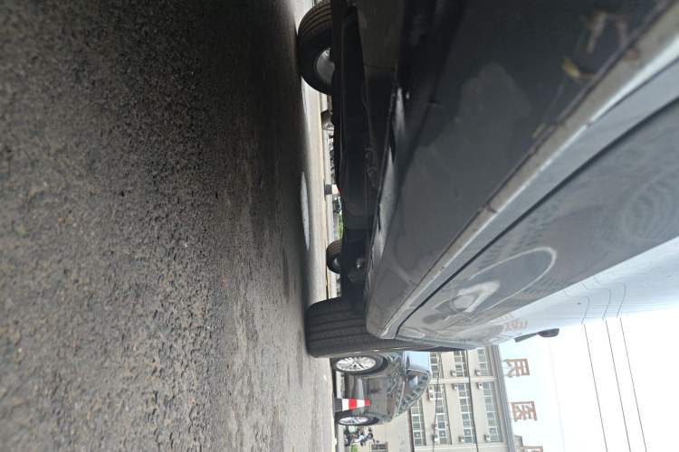 Used Roewe RX5 2019 20T Two-Wheel Drive Automatic Ali Smart Connectivity Platinum Edition Chassis Front Left