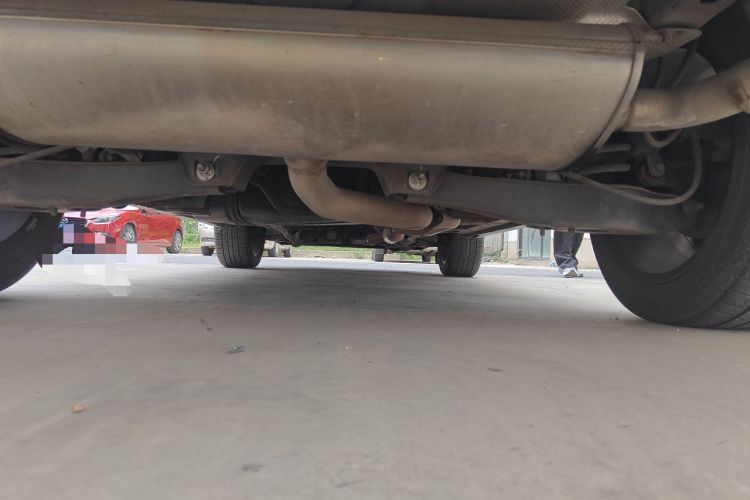 Used Roewe RX5 2019 20T Two-Wheel Drive Automatic 4G Connected Platinum Edition Chassis Rear