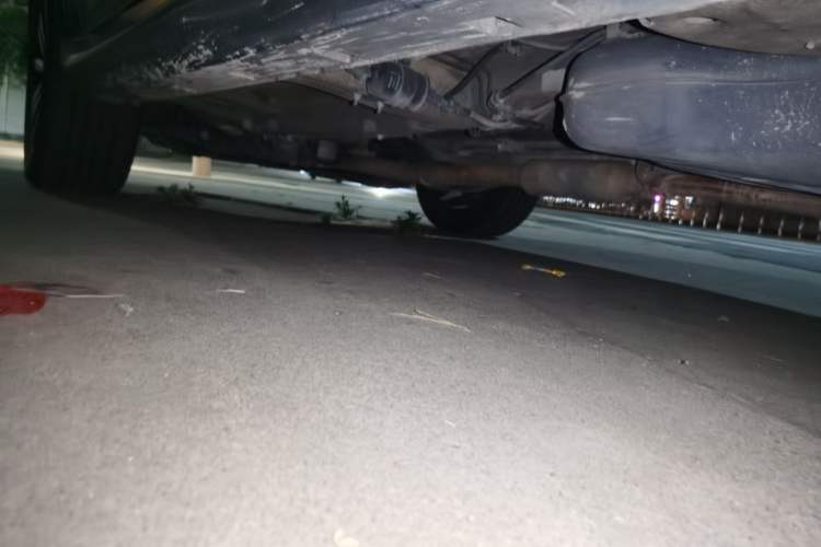 Used Roewe RX5 2019 20T Two-Wheel Drive Manual 4G Connect Platinum Edition Chassis Rear Left