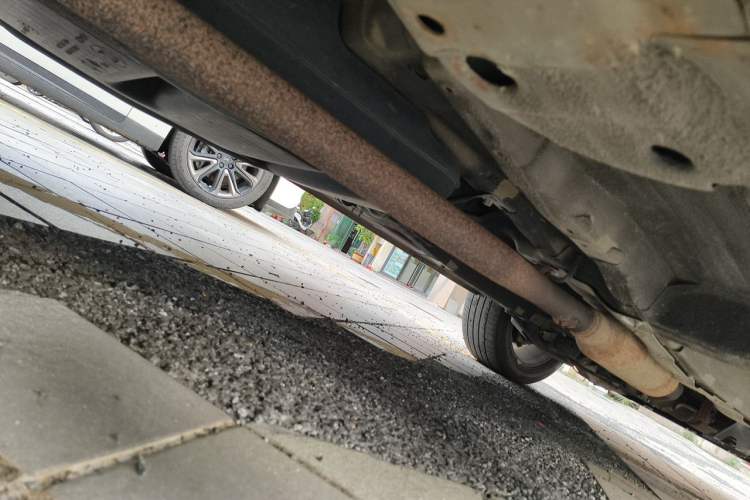 Used Roewe RX5 2019 20T Two-Wheel Drive Automatic 4G Connected Platinum Edition Chassis Rear Right