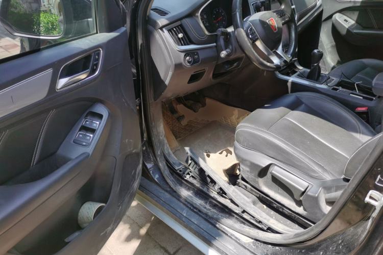 Used Roewe RX5 2019 20T Two-Wheel Drive Manual 4G Connect Platinum Edition Driver Seat