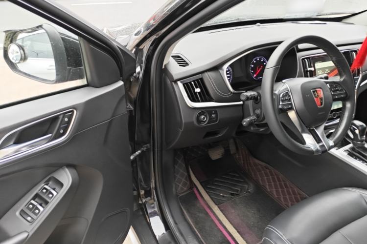 Used Roewe RX5 2019 20T Two-Wheel Drive Automatic Ali Smart Connectivity Platinum Edition Driver Seat