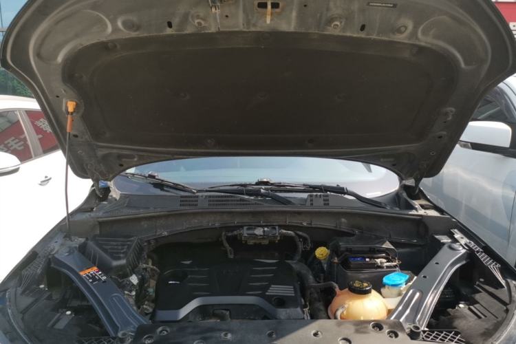 Used Roewe RX5 2019 20T Two-Wheel Drive Automatic Ali Smart Connectivity Platinum Edition Engine Bay