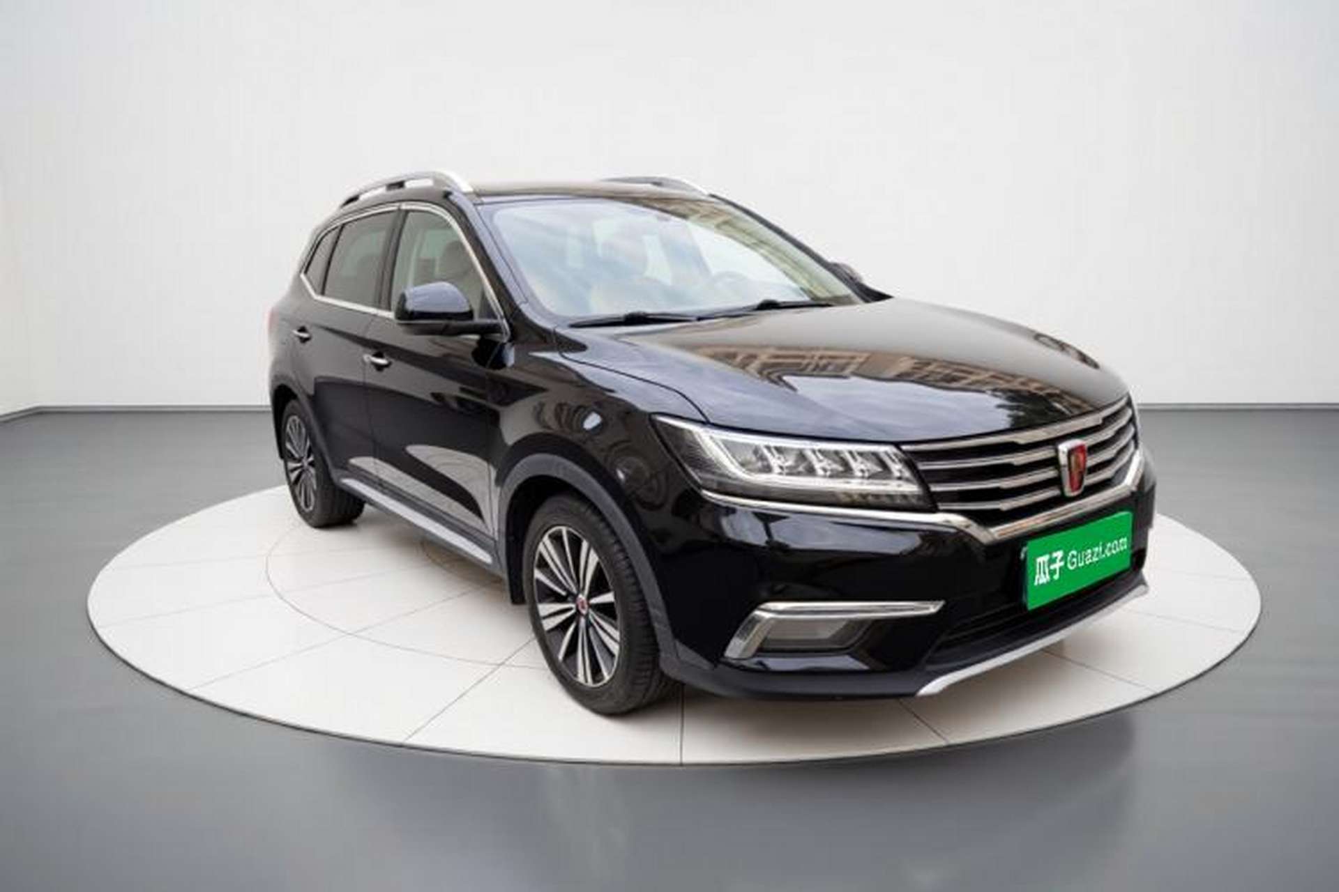 Used Roewe RX5 2019 20T Two-Wheel Drive Automatic 4G Connected Platinum Edition Exterior 2