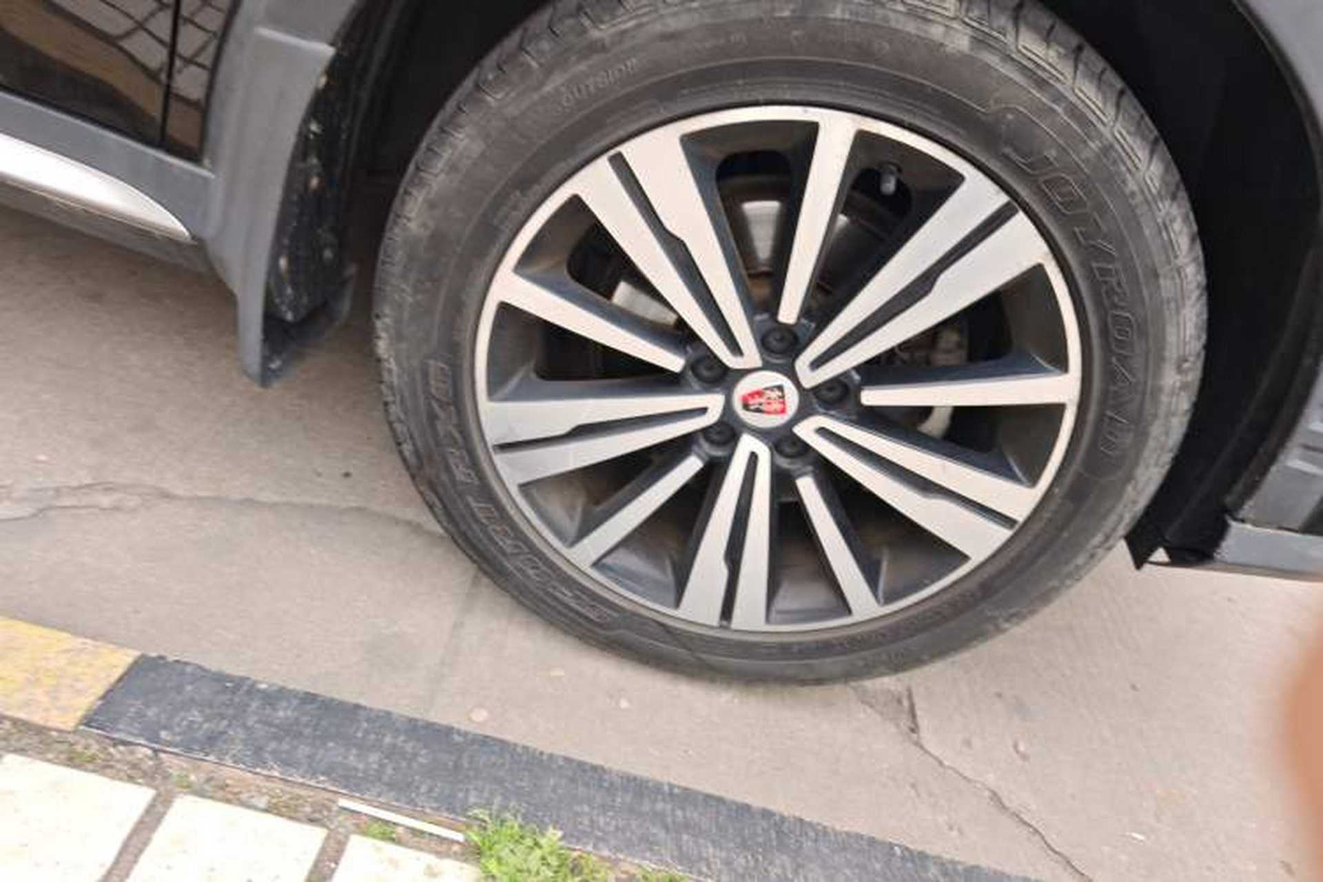 Used Roewe RX5 2019 20T Two-Wheel Drive Automatic 4G Connected Platinum Edition Exterior 7