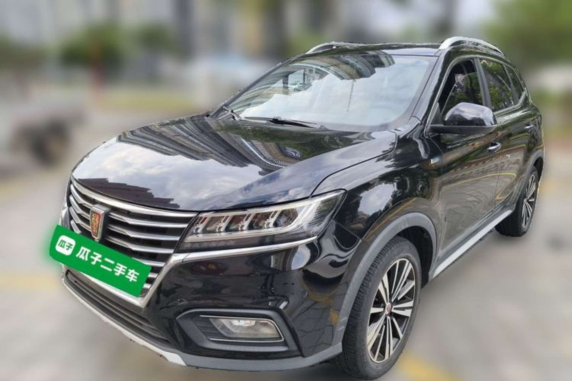 Used Roewe RX5 2019 20T Two-Wheel Drive Automatic 4G Connected Platinum Edition Front Left 45 Deg
