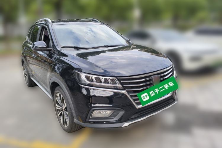 Used Roewe RX5 2019 20T Two-Wheel Drive Automatic 4G Connected Platinum Edition Front Right 45 Deg