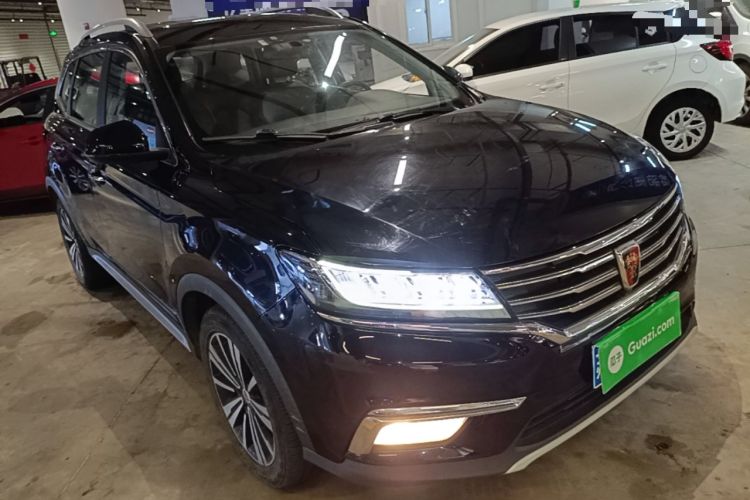 Used Roewe RX5 2019 20T Two-Wheel Drive Automatic 4G Connected Platinum Edition Front Right 45 Deg