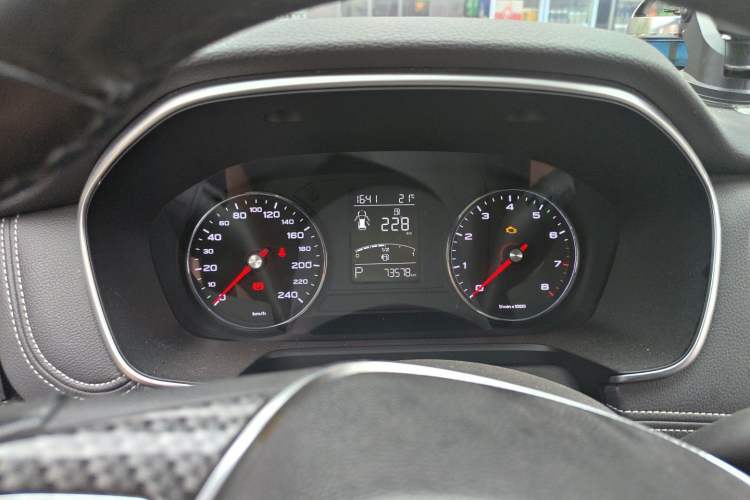 Used Roewe RX5 2019 20T Two-Wheel Drive Automatic Ali Smart Connectivity Platinum Edition Instrument Cluster