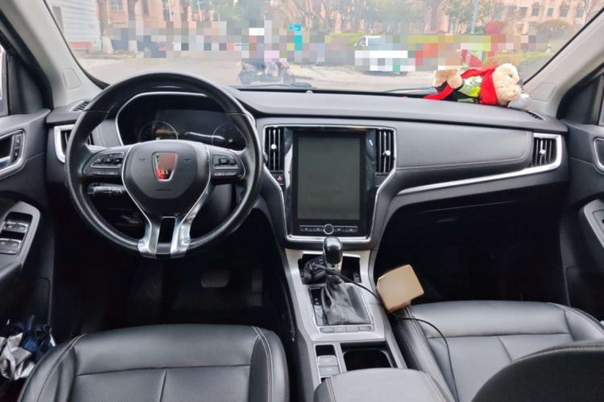 Used Roewe RX5 2019 20T Two-Wheel Drive Automatic 4G Connected Platinum Edition Interior 2