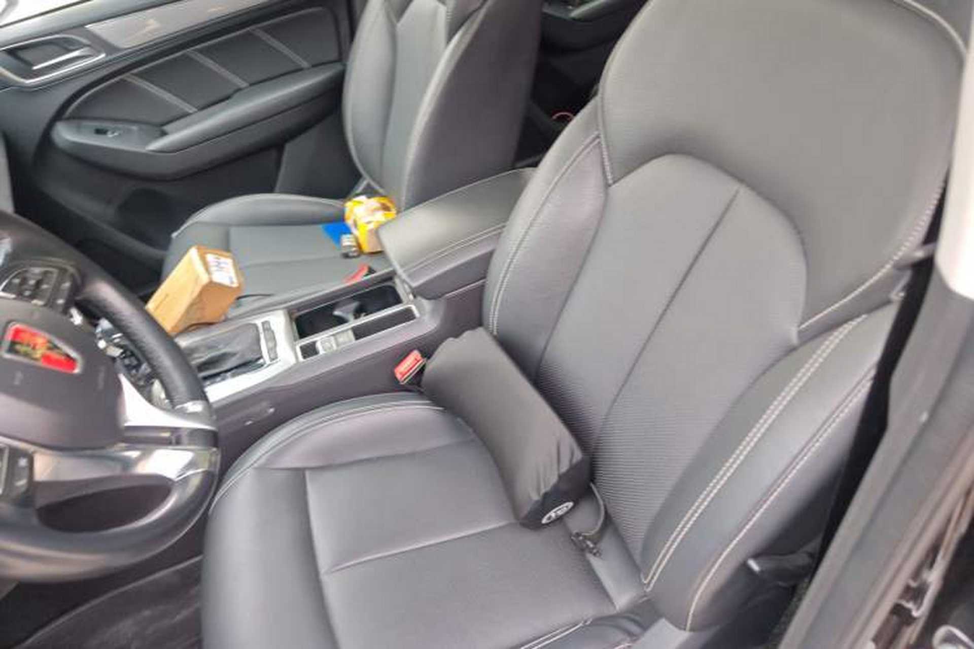 Used Roewe RX5 2019 20T Two-Wheel Drive Automatic 4G Connected Platinum Edition Left Front Seat