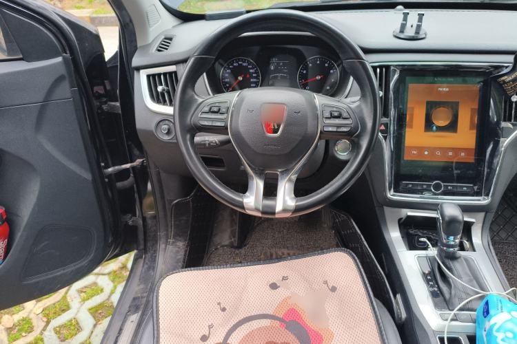 Used Roewe RX5 2019 20T Two-Wheel Drive Automatic 4G Connected Platinum Edition Steering Wheel