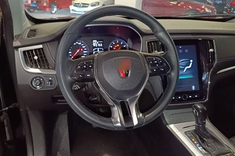 Used Roewe RX5 2019 20T Two-Wheel Drive Automatic 4G Connected Platinum Edition Steering Wheel