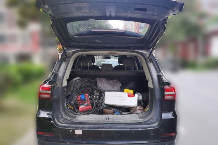 Used Roewe RX5 2019 20T Two-Wheel Drive Manual 4G Connect Platinum Edition Trunk