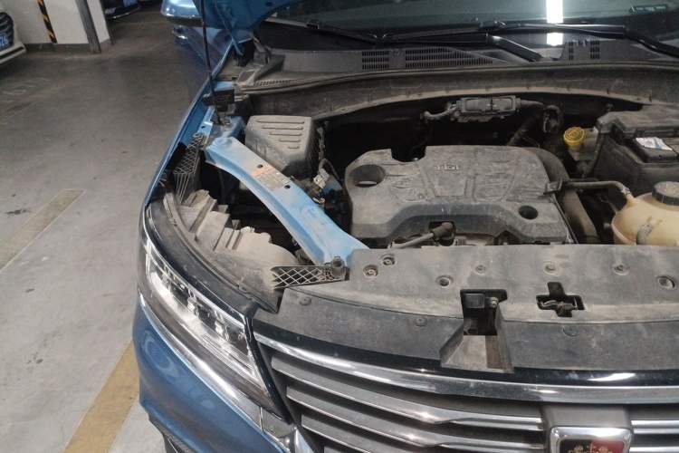 Used Roewe RX5 2019 20T Two-Wheel Drive Manual Ali Smart Network Platinum Edition Engine Bay Right