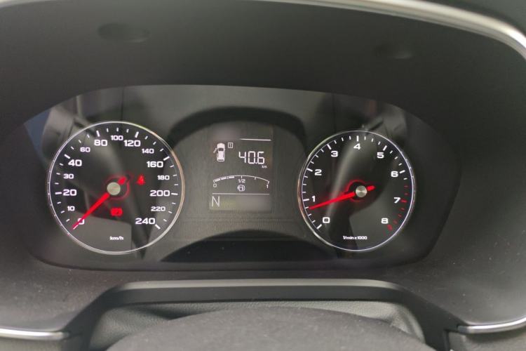 Used Roewe RX5 2019 20T Two-Wheel Drive Automatic 4G Connected Platinum Edition Instrument Cluster