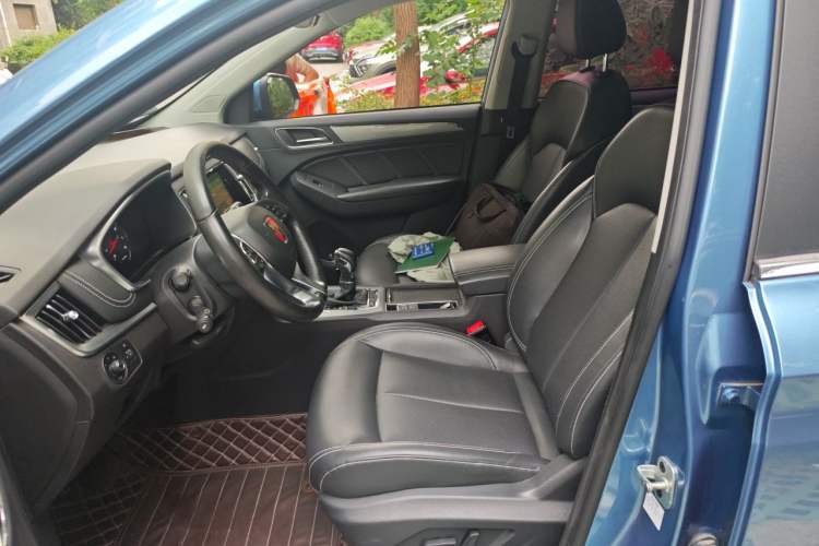 Used Roewe RX5 2019 20T Two-Wheel Drive Automatic 4G Connected Platinum Edition Left Front Seat