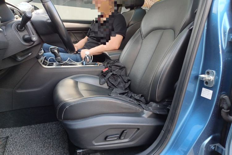 Used Roewe RX5 2019 20T Two-Wheel Drive Automatic 4G Connected Platinum Edition Left Front Seat