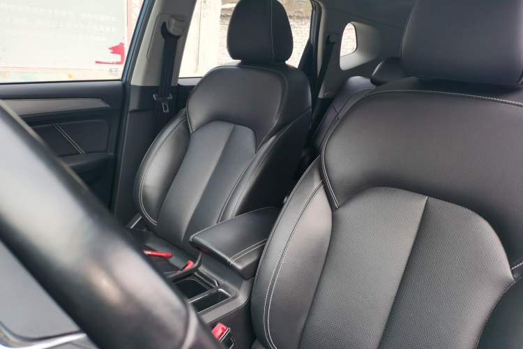 Used Roewe RX5 2019 20T Two-Wheel Drive Manual Ali Smart Network Platinum Edition Left Front Seat