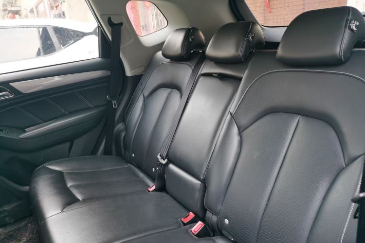 Used Roewe RX5 2019 20T Two-Wheel Drive Manual Ali Smart Network Platinum Edition Left Rear Seat
