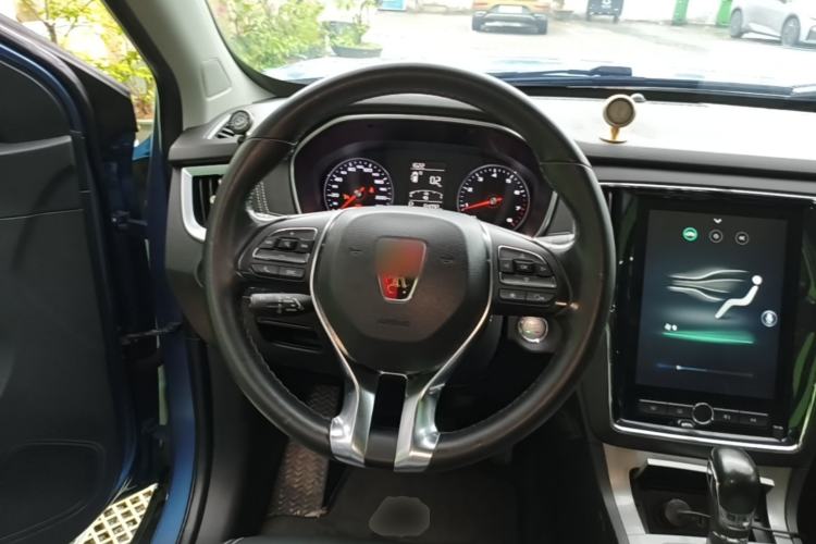 Used Roewe RX5 2019 20T Two-Wheel Drive Automatic 4G Connected Platinum Edition Steering Wheel