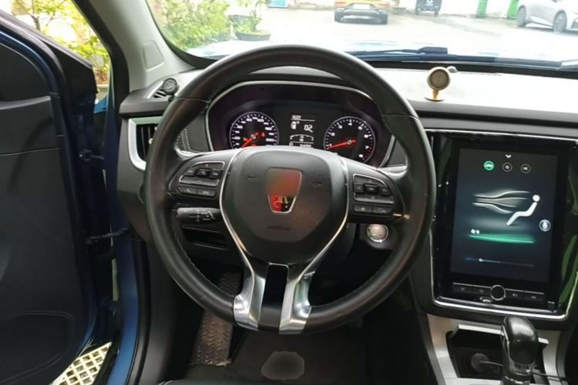 Used Roewe RX5 2019 20T Two-Wheel Drive Automatic 4G Connected Platinum Edition Steering Wheel