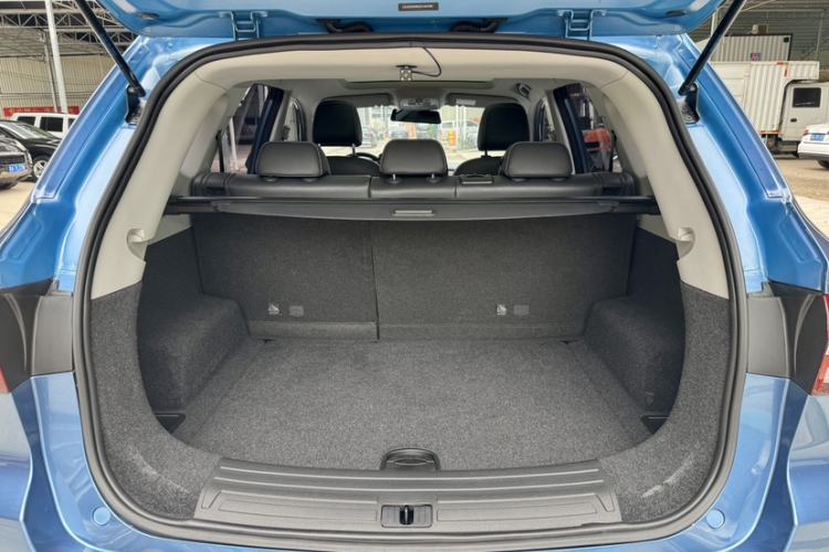 Used Roewe RX5 2019 20T Two-Wheel Drive Automatic Ali Smart Connectivity Platinum Edition Trunk