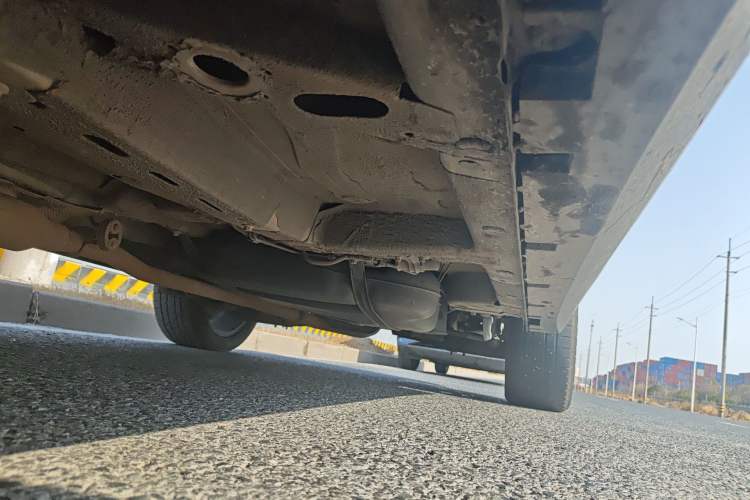 Used Roewe RX5 2019 20T Two-Wheel Drive Automatic 4G Connected Platinum Edition Chassis Front Left