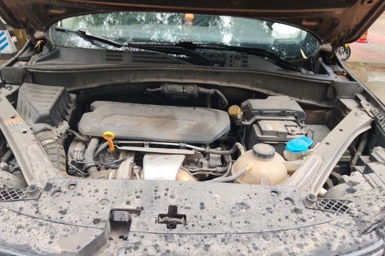 Used Roewe RX5 2019 30T Two-Wheel Drive Automatic Ali SmartConnect Platinum Edition Engine Bay