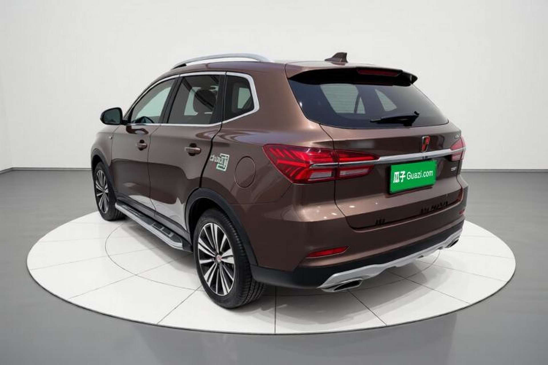 Used Roewe RX5 2019 20T Two-Wheel Drive Automatic 4G Connected Platinum Edition Exterior 2