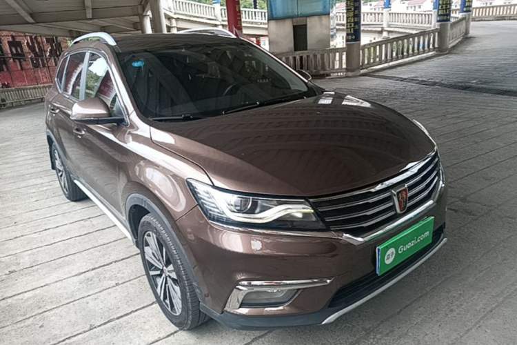 Used Roewe RX5 2019 20T Two-Wheel Drive Manual 4G Connect Platinum Edition Front Right 45 Deg