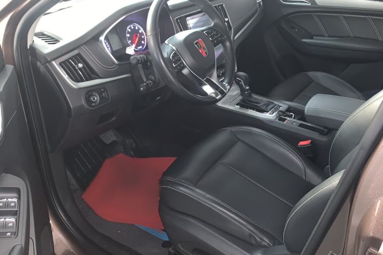 Used Roewe RX5 2019 20T Two-Wheel Drive Automatic 4G Connected Platinum Edition Interior 2